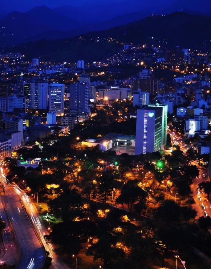 Apartamento En El Barrio Estadio Laureles Medellín