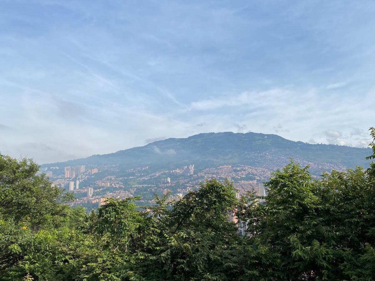 Apartamento En El Barrio Estadio Laureles Medellín