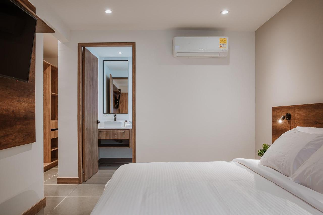 Villaz Luxury Apartahotel