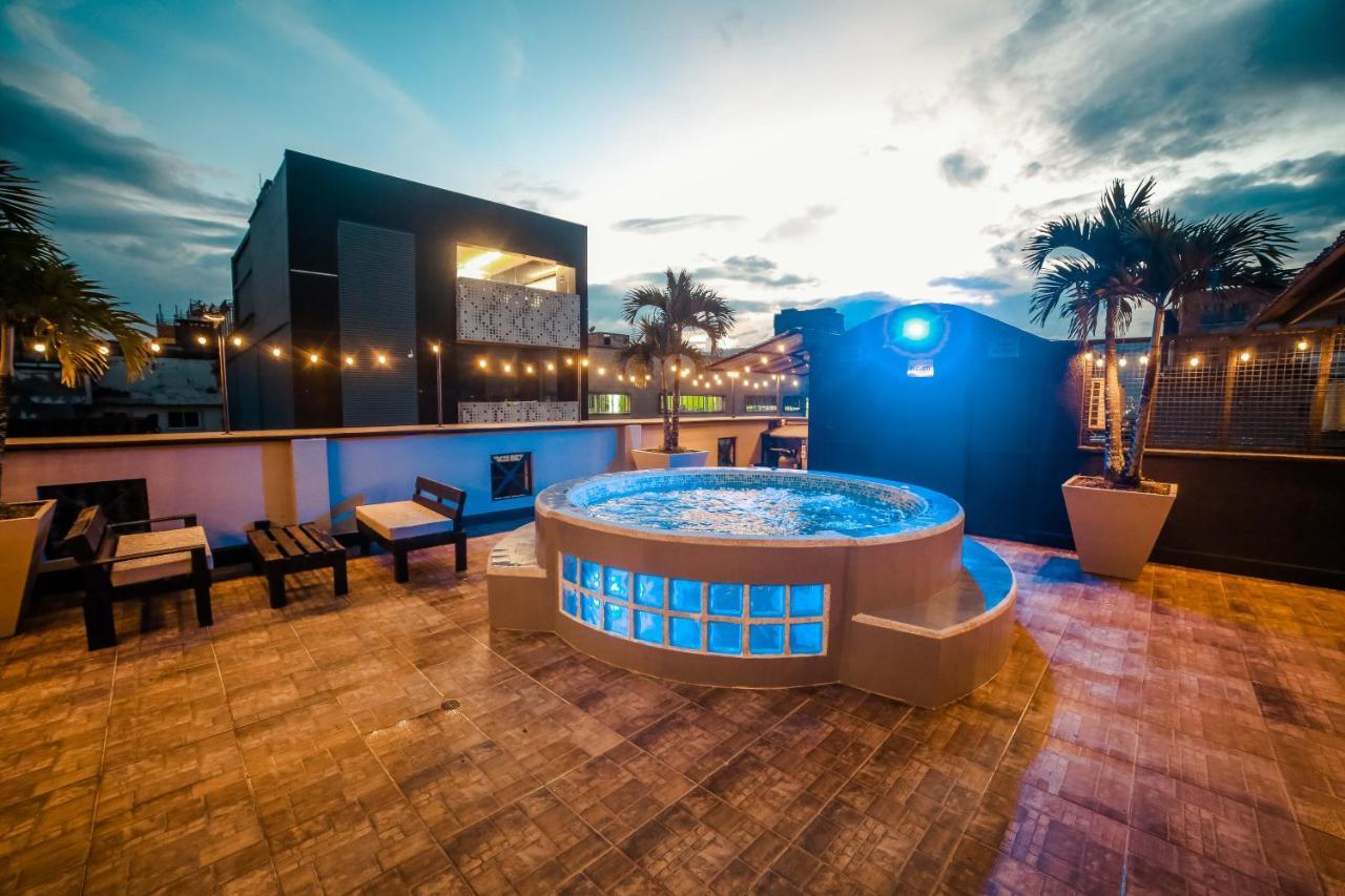 Tik Hotel 3*