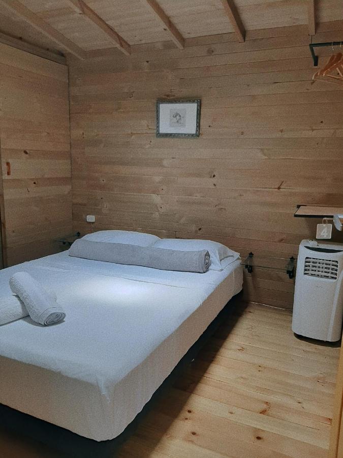Hostal Cloud9