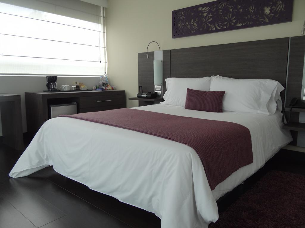 Bh El Poblado Hotel
