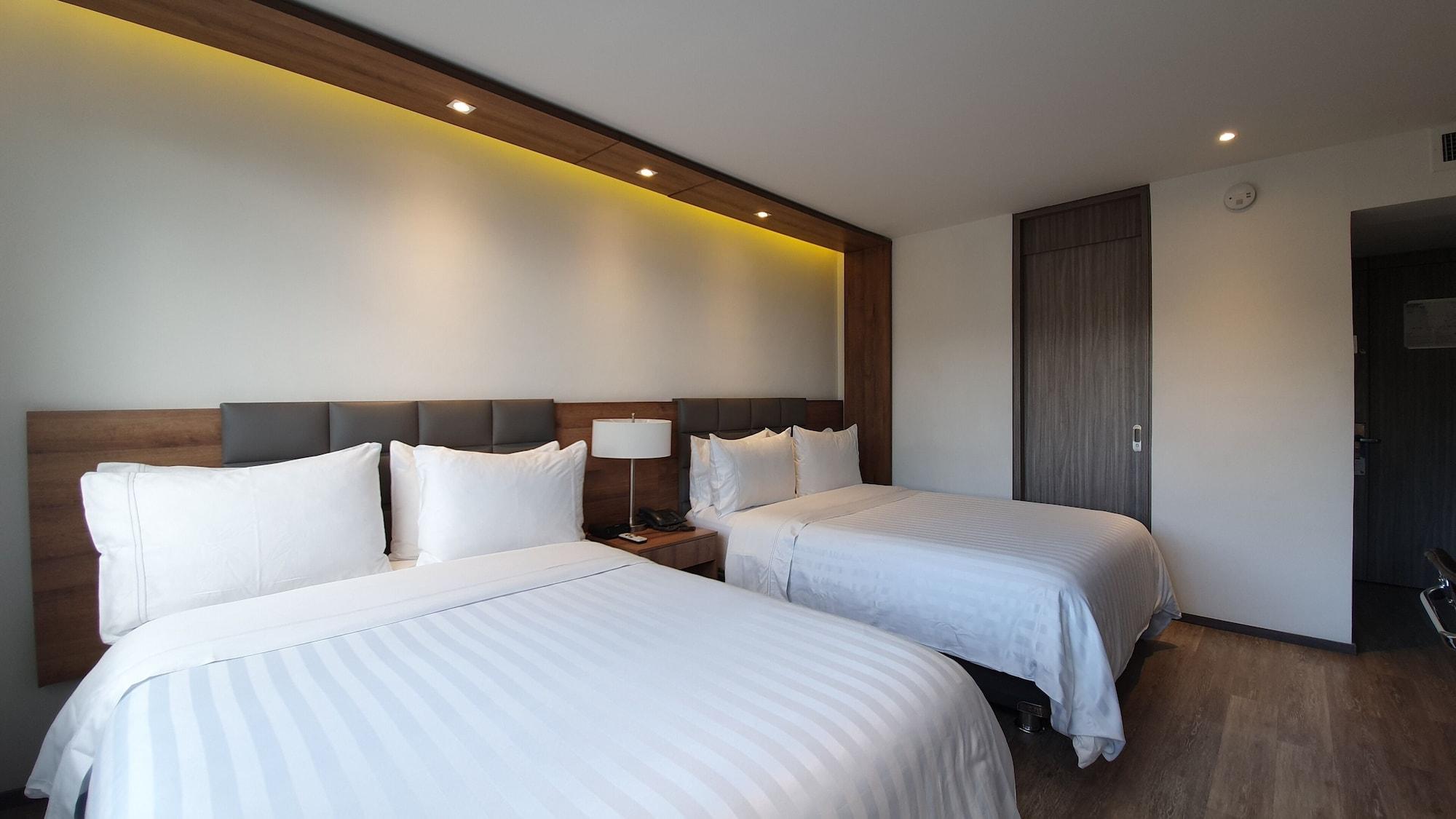 Ghl Porton Hotel