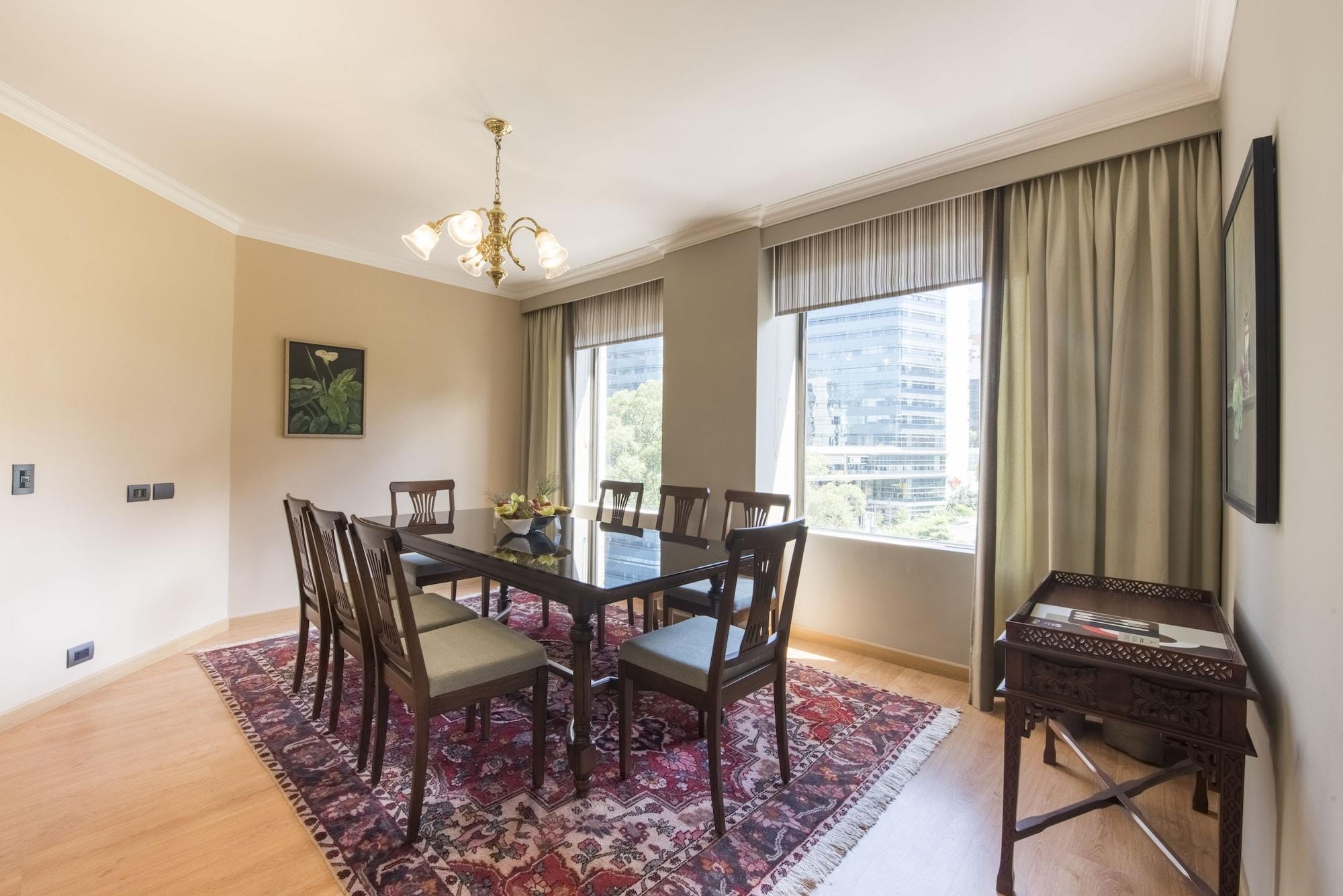 Poblado Plaza Hotel Medellín
