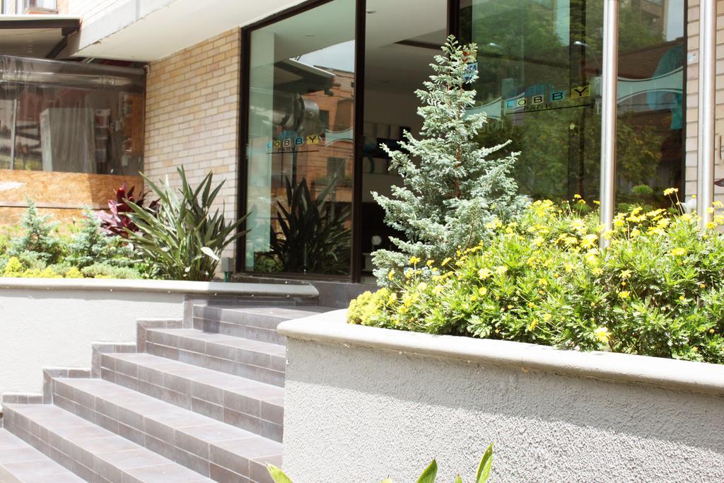 Lobby Park Hotel