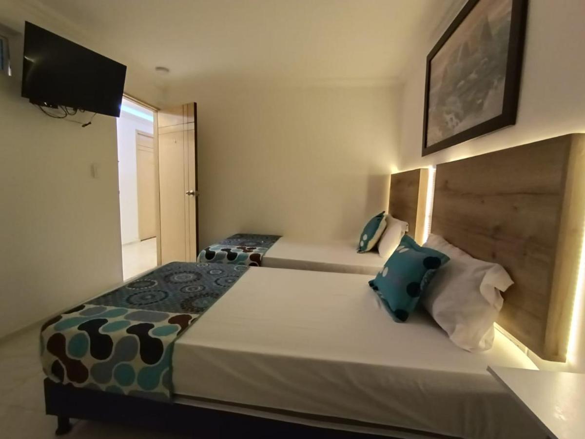 Hotel Eterna Primavera 2*