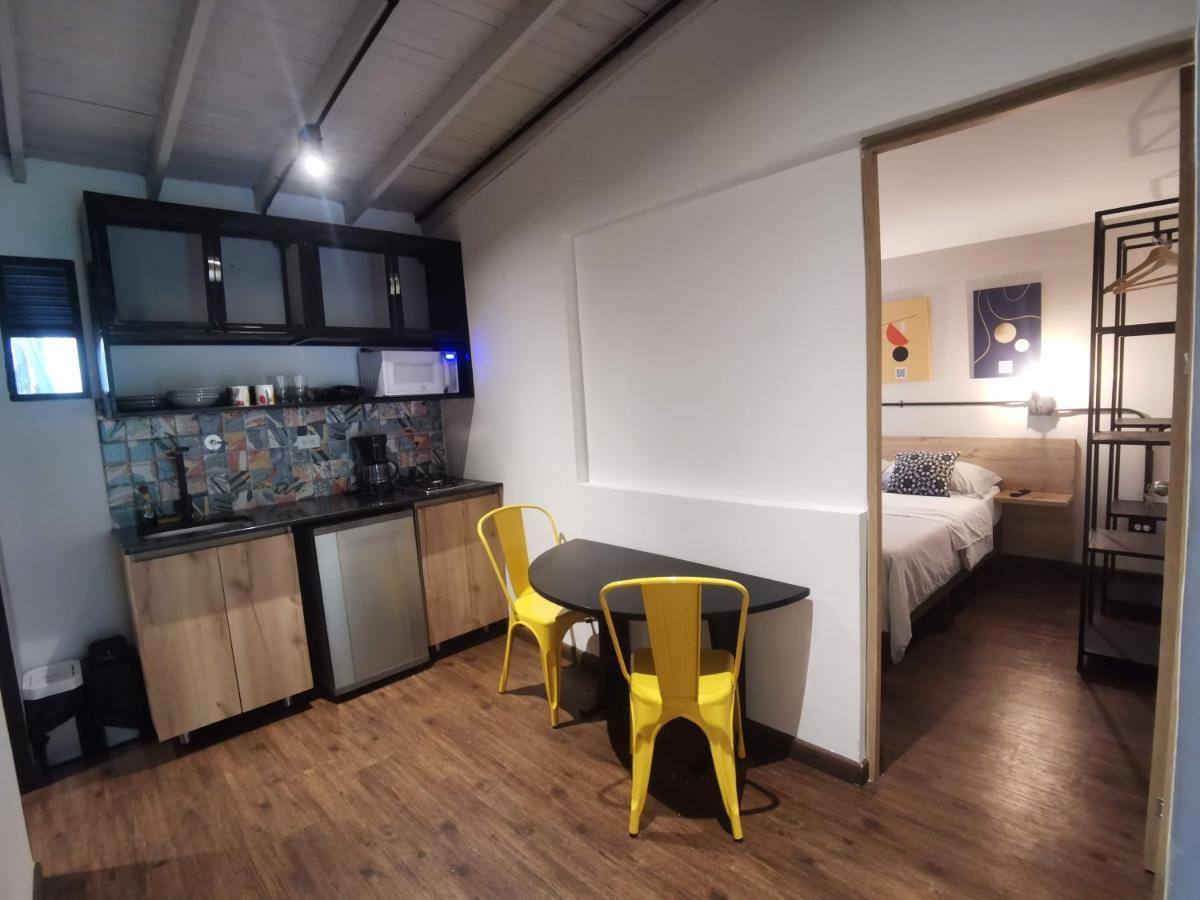 Frn102 Two Comfortables In Poblado *