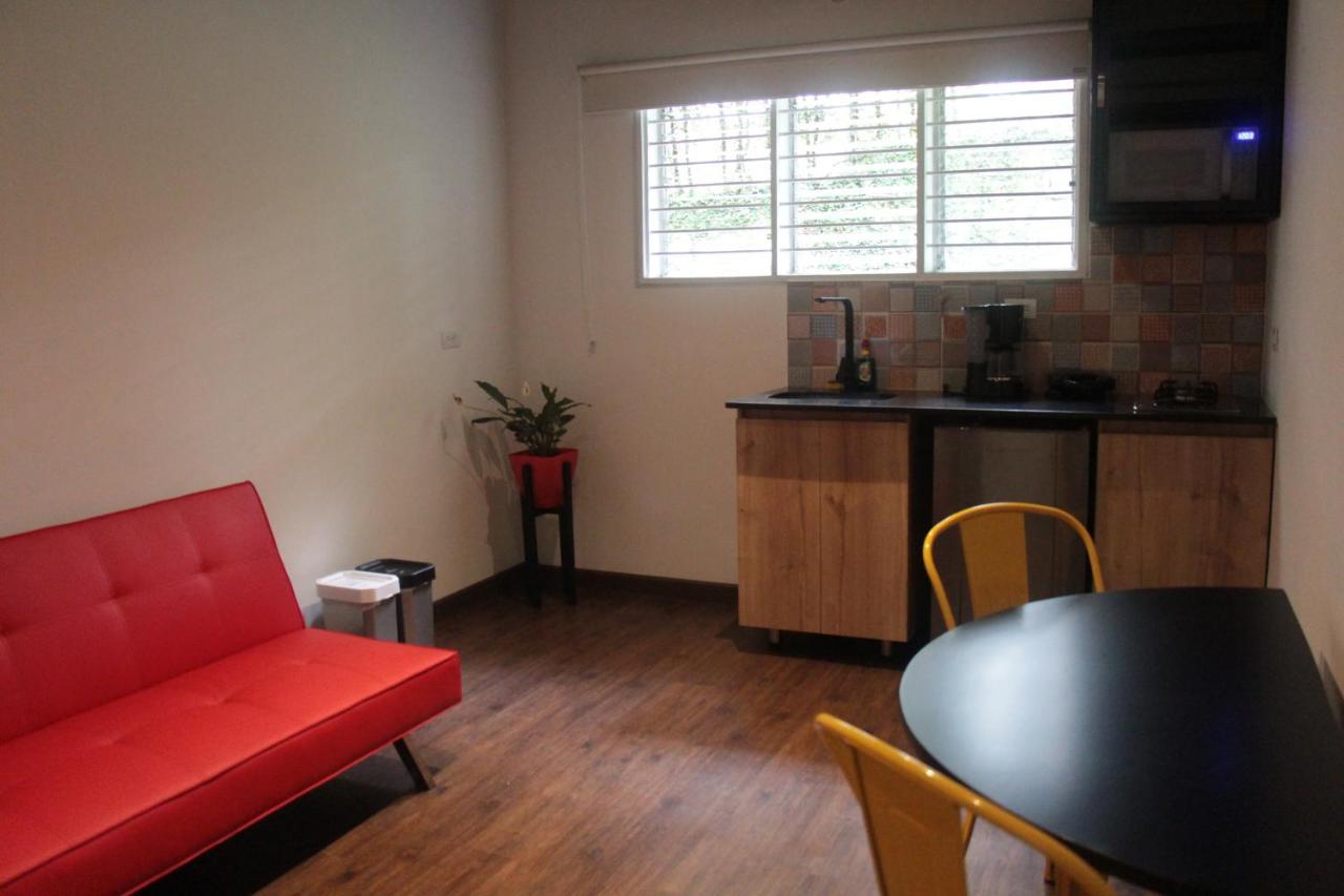 Frn103 In Poblado Near Envigado