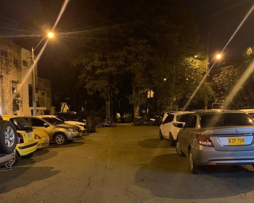 Apartamento Independiente En Robledo * Medellín