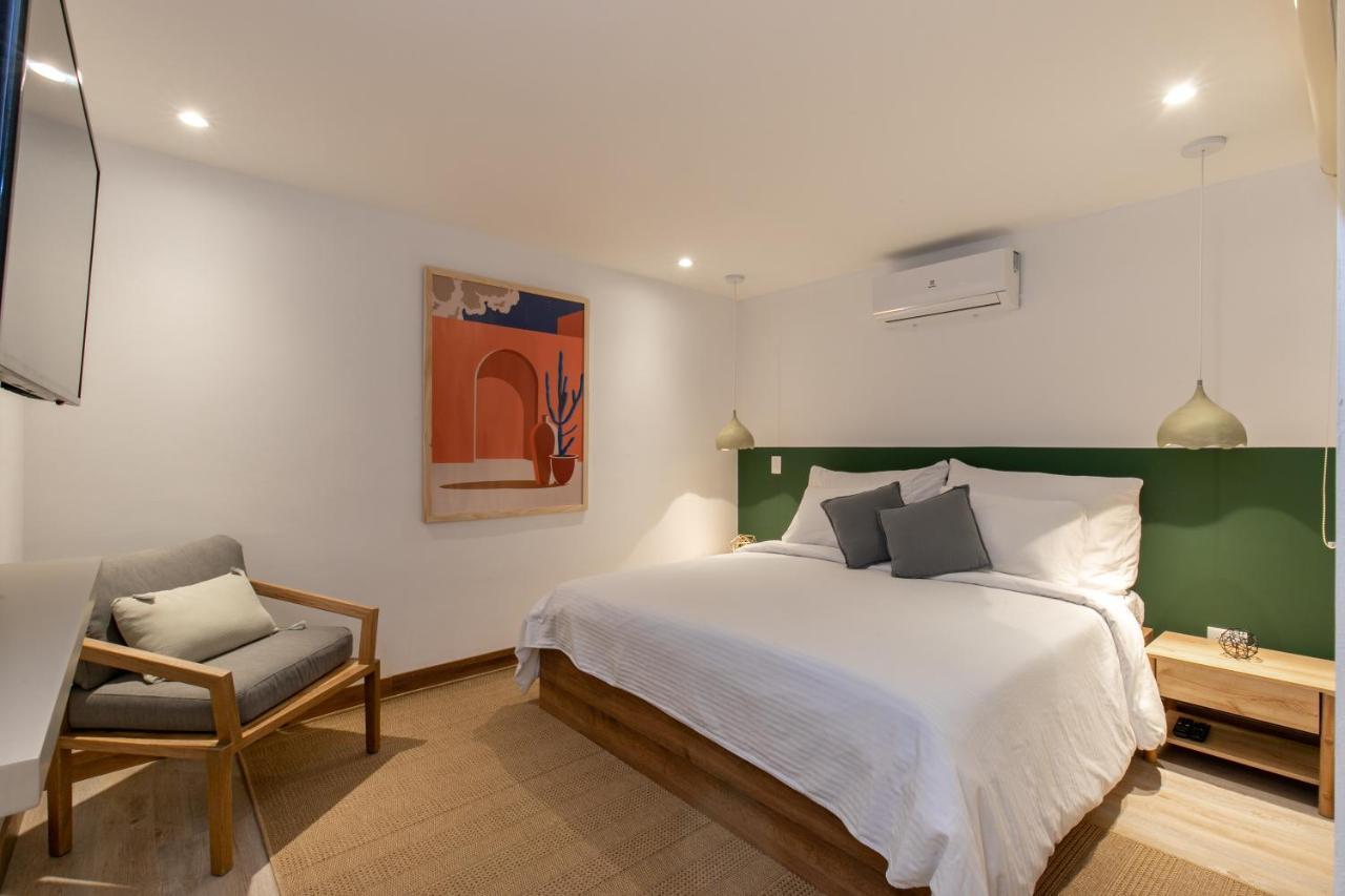 Villaz Luxury Apartahotel