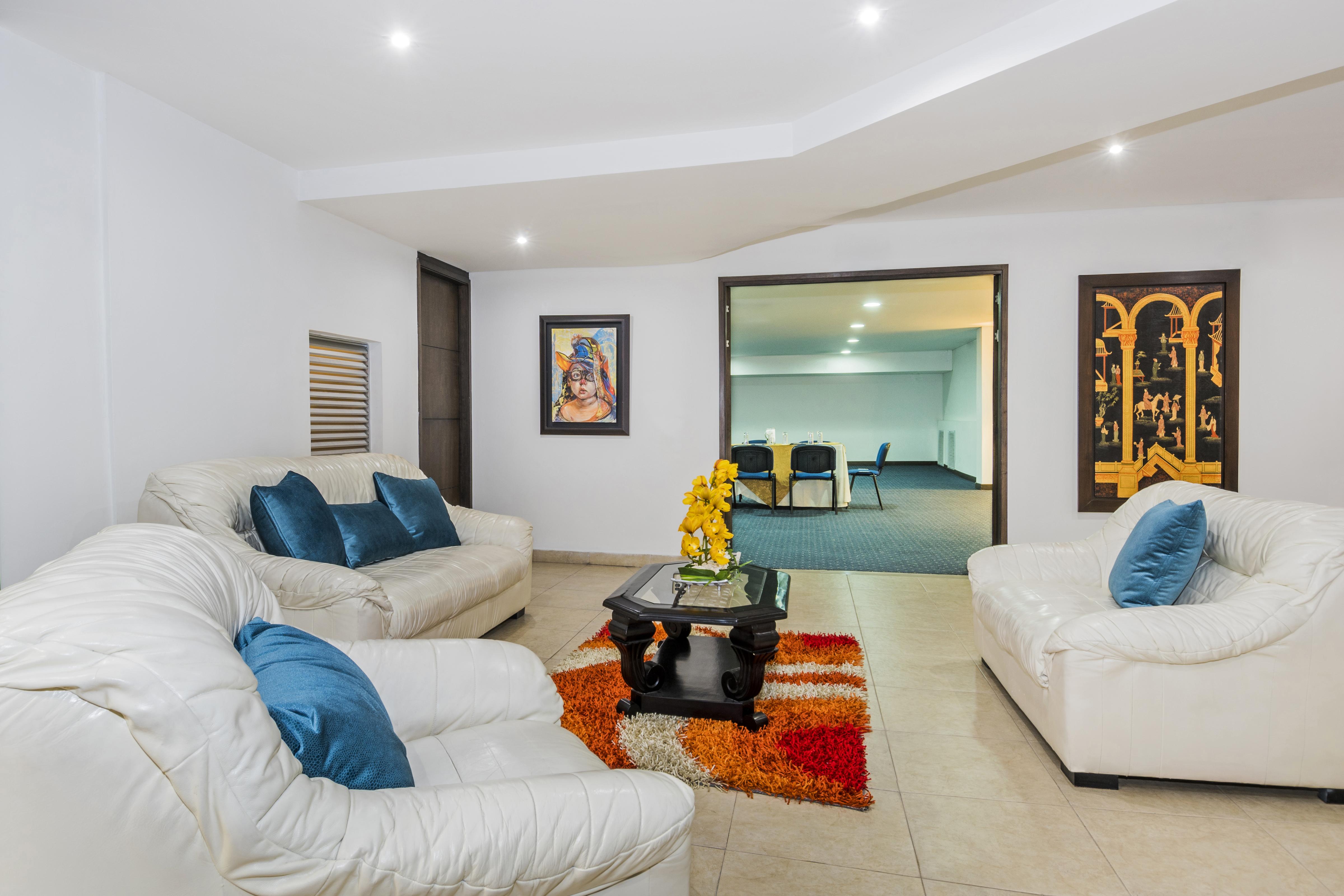 Hotel Egina 4*