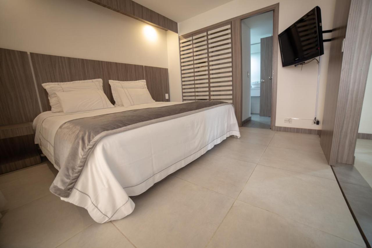 Torre Poblado Hotel