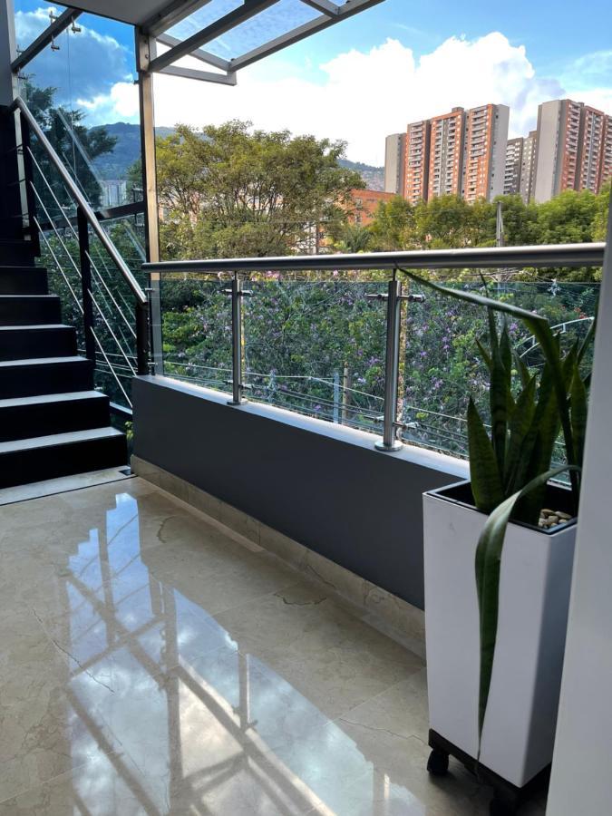 Soho Apartahotel