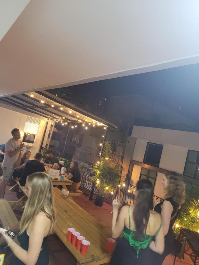 Hostal La Familia