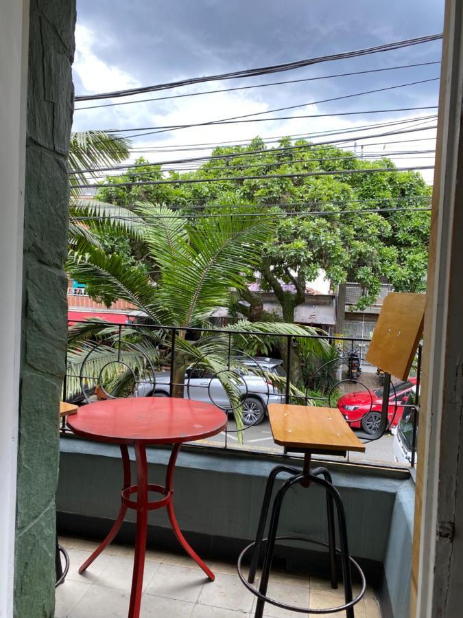 Casa Estación Y Restaurante Hostal Medellín