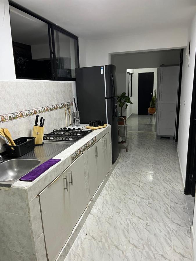 Casa Los Naranjos 2 Pensión Medellín