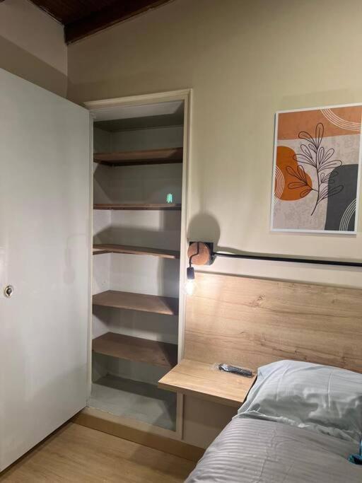 Apartamento Inmueble Cerca Al Estadio Nid204 By Roots