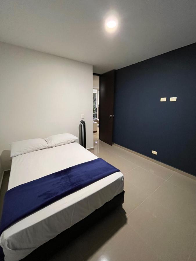 Apartamento Apto *