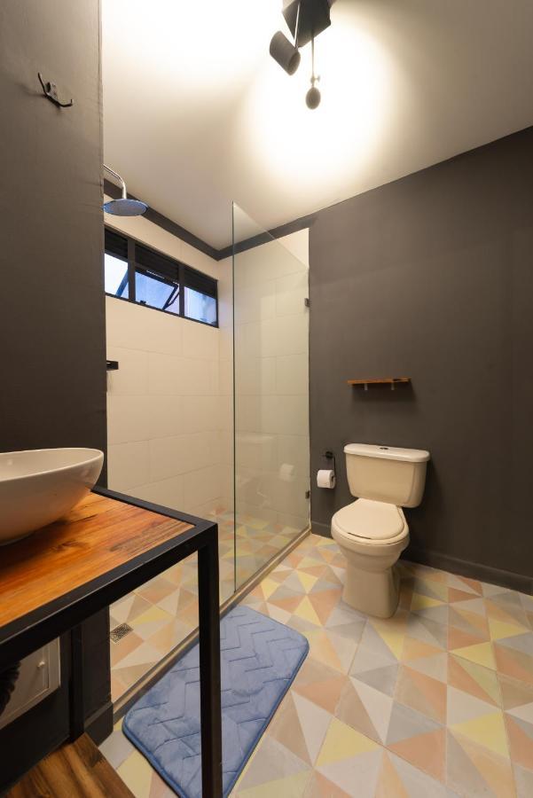 Casa Mosaiko Primer Parque Laureles Guest house *
