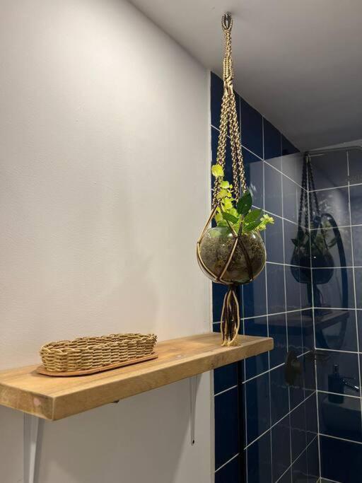 Apartamento Inmueble Cerca Al Estadio Nid204 By Roots *