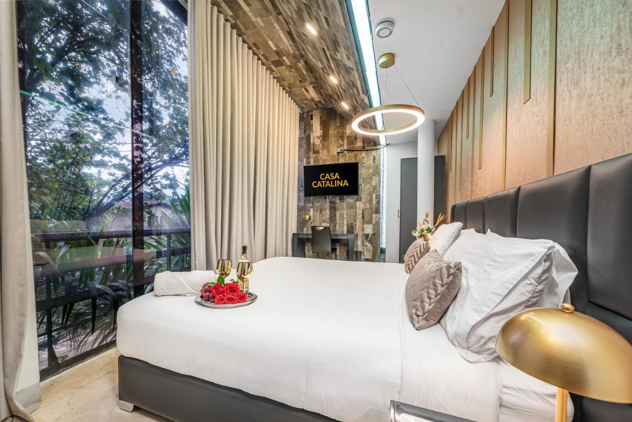 Casa Catalina Luxury 9bdr In Lleras Park Villa Medellín