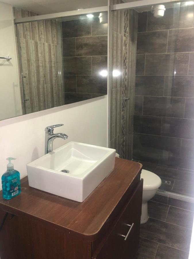 Apartamento Apartamento Comodo En Laureles, Grande , Centrico , Bien Ubicado Apto303 *