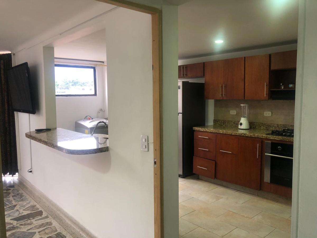 Apartamento Apartamento Comodo En Laureles, Grande , Centrico , Bien Ubicado Apto303 Medellín