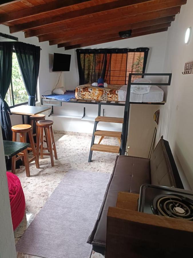 Casa Los Naranjos 2 Pensión