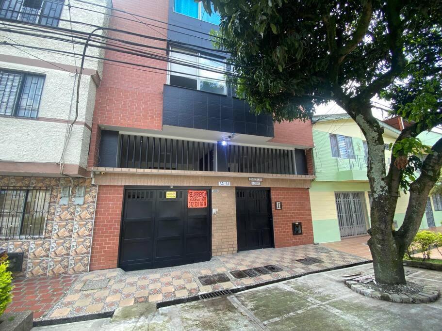 Hermoso Apartamento 3 Alcobas, 8 Huespedes * Medellín
