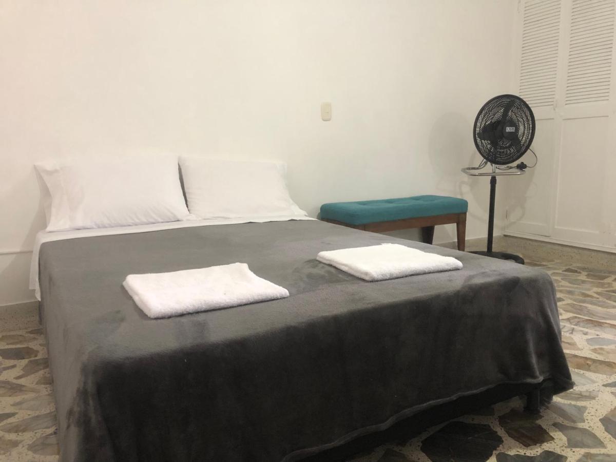 Apartamento Comodo En Laureles , Centrico Y Bien Ubicado Apto 301 Apartamento *
