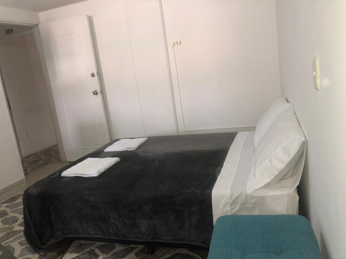 Apartamento Comodo En Laureles , Centrico Y Bien Ubicado Apto 301 Apartamento Medellín