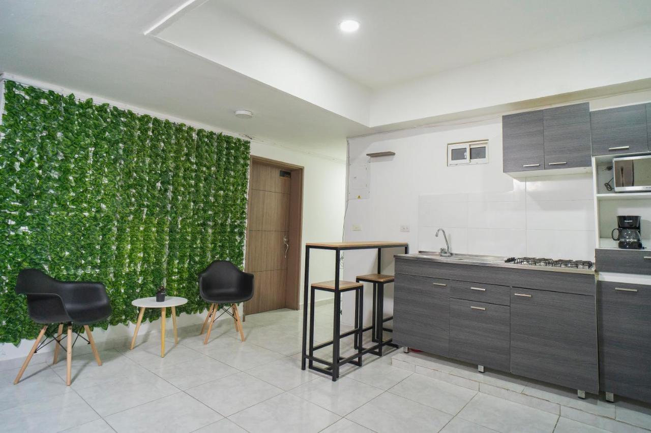 101 Con Bano Privado En Laureles-estadio * Medellín
