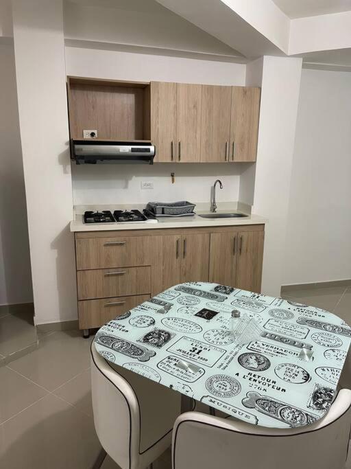 Apartment Aparta-hotel Laureles 302 Medellin