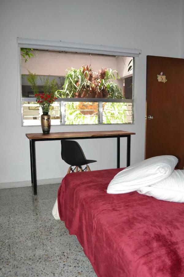 Casa De Lola Pensión