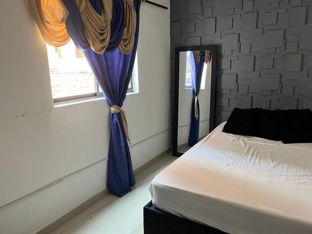 Habitacion Pensión Medellín