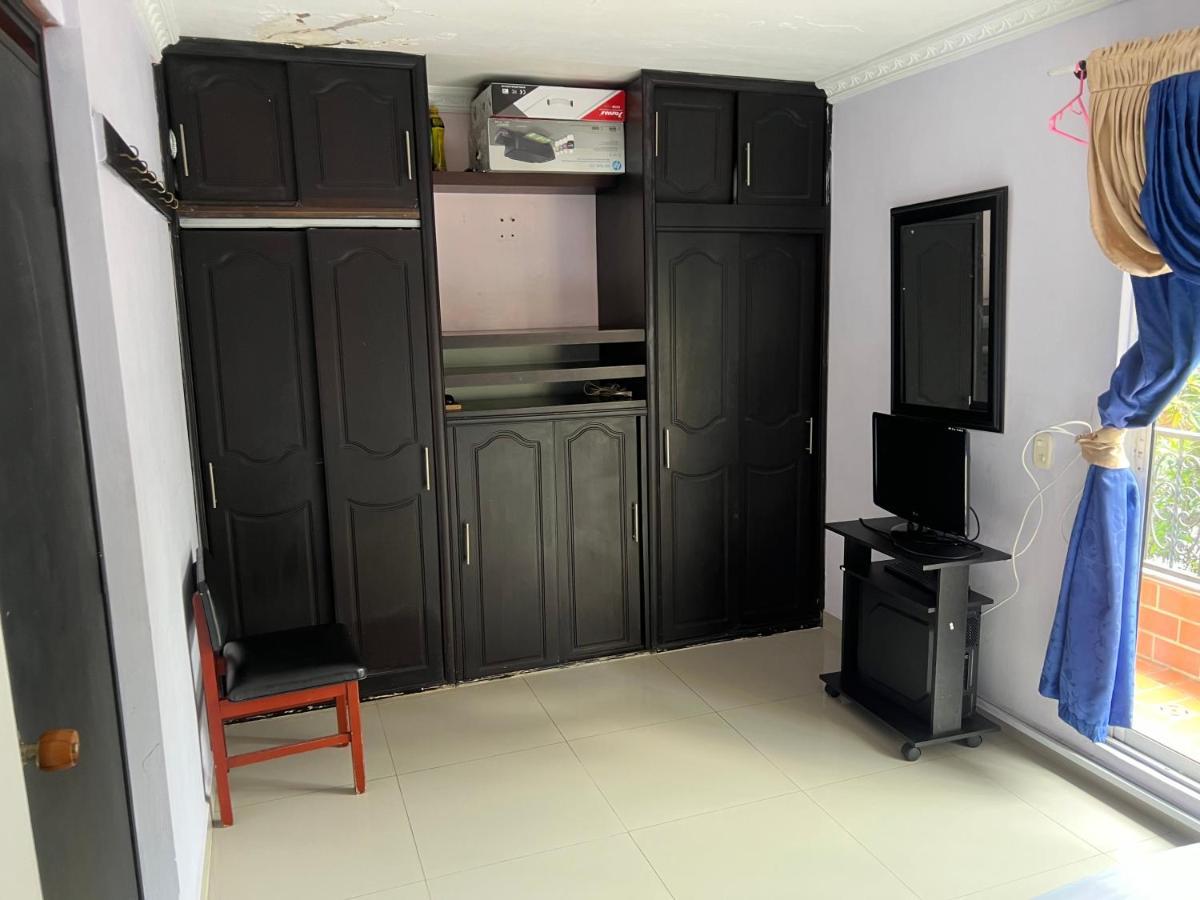 Habitacion *