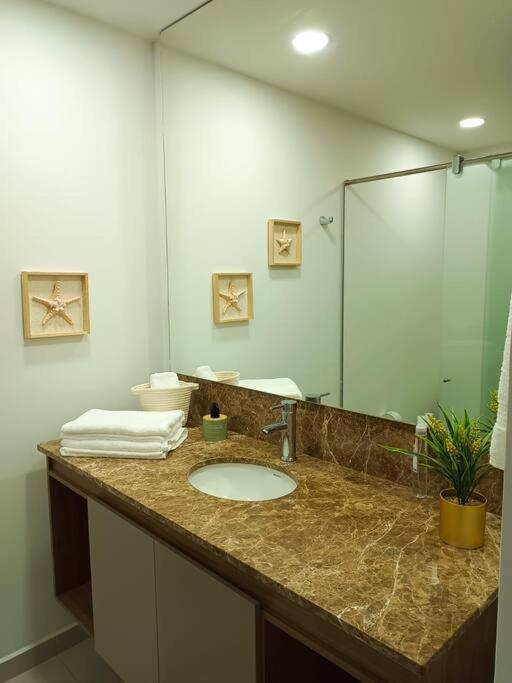 Comfortable 804-laureles Apartamento Medellín