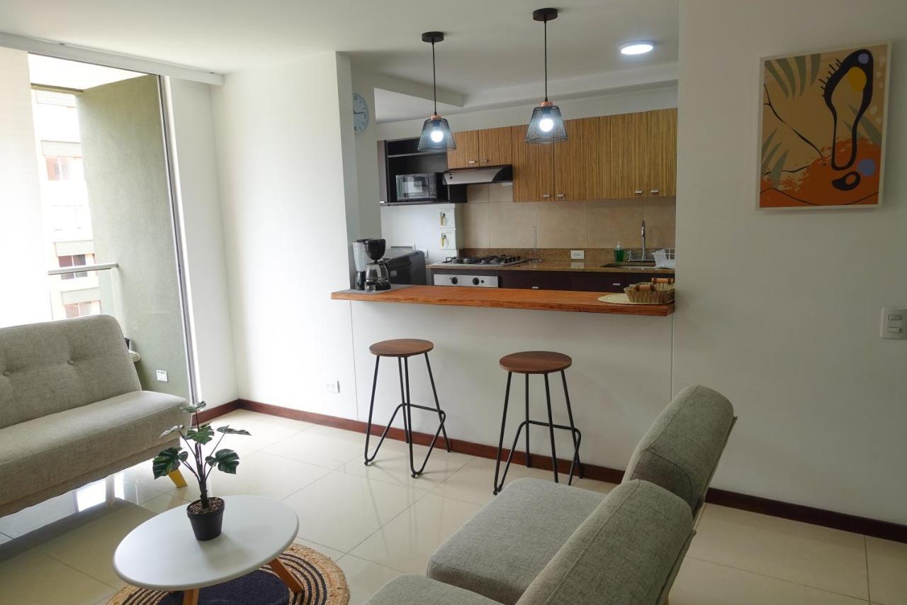 Completo Poblado - Ubicacion Con Parqueadero Apartment *