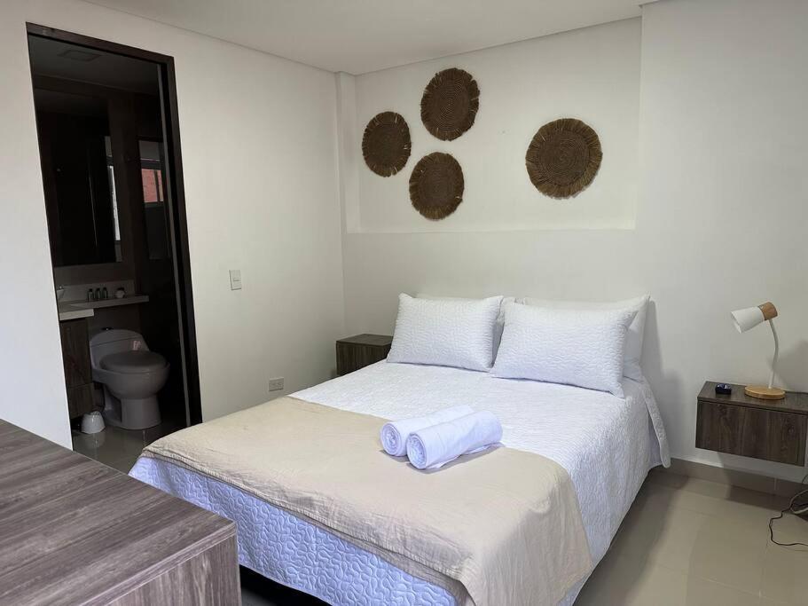 Apartamento Moderno Loft Poblado Con Vista A Las Montanas 1712 Medellín