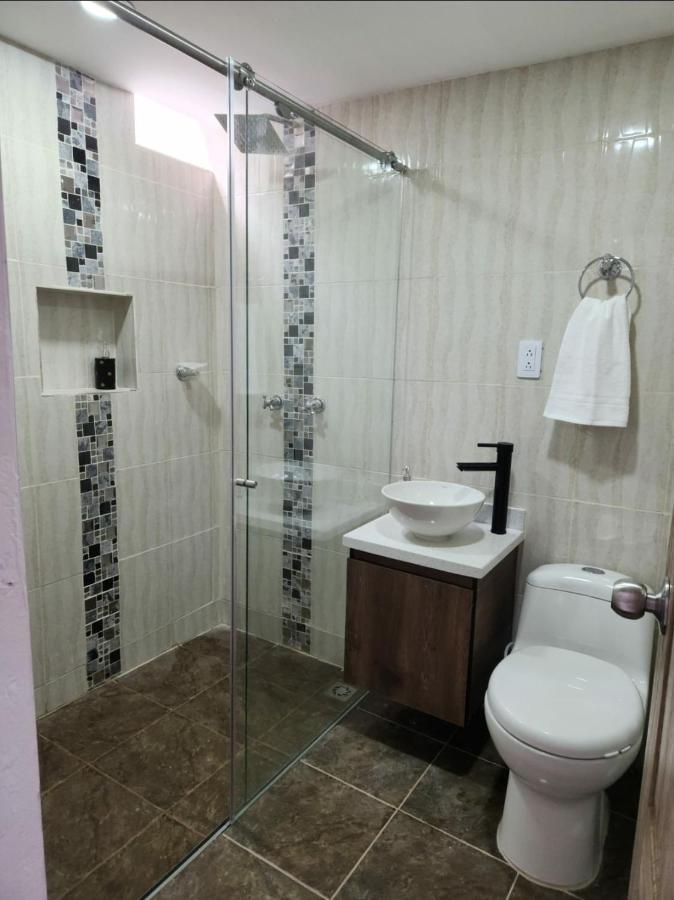 Moderno Y Amplio Apartamento *