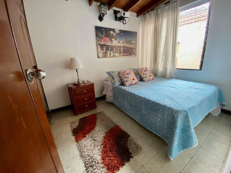 Casa En Frente Del Exito De Laureles Apartamento Medellín
