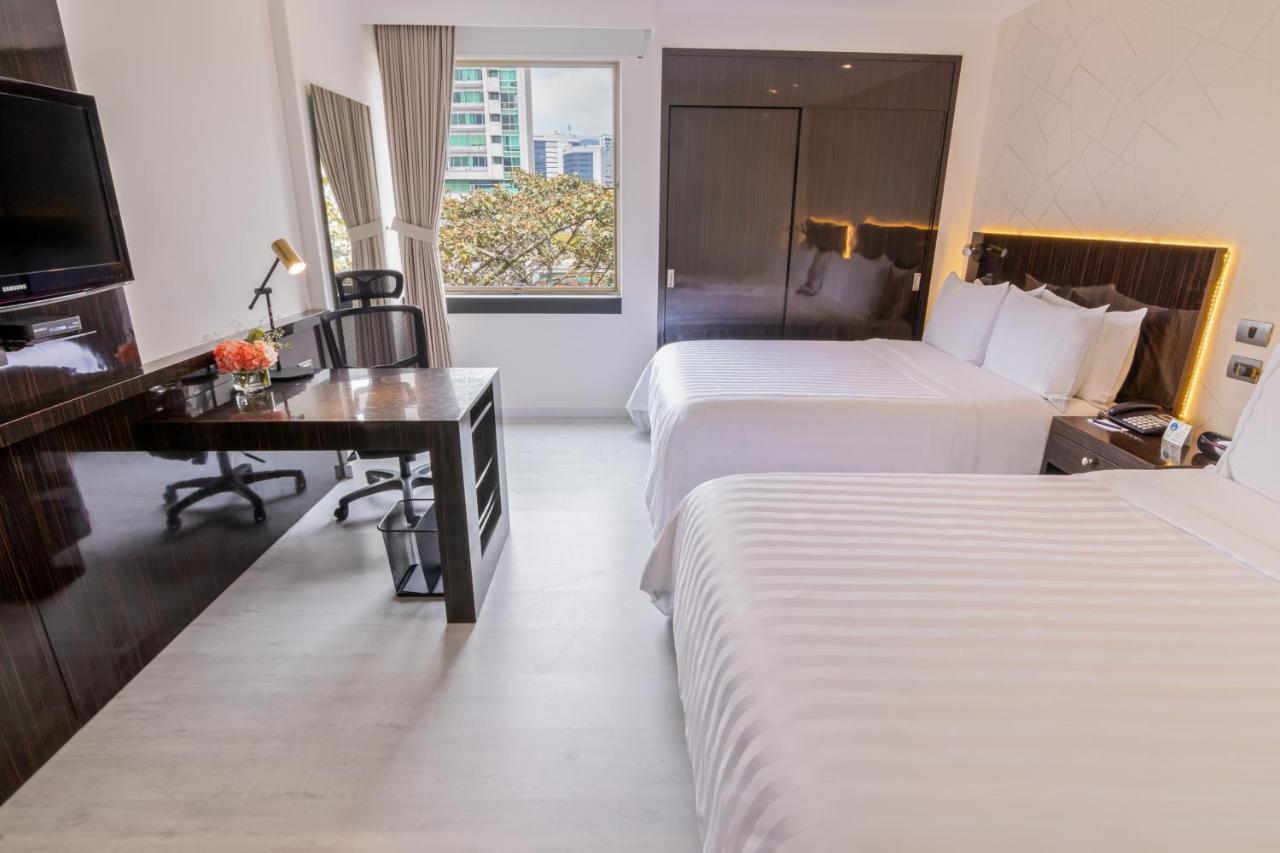 Ghl Porton Hotel