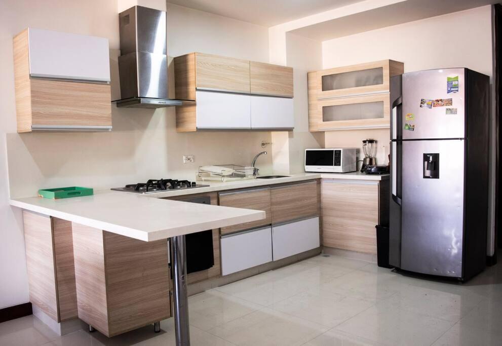 Apartamento Luxury 5-bedroom *