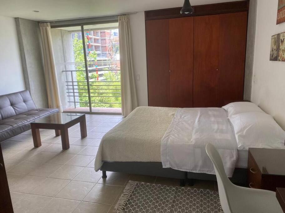 Flat Great Location Poblado Medellín