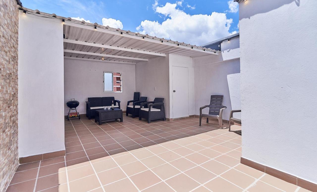 5starhomes - Hermosa Casa Con Terraza En Laureles *