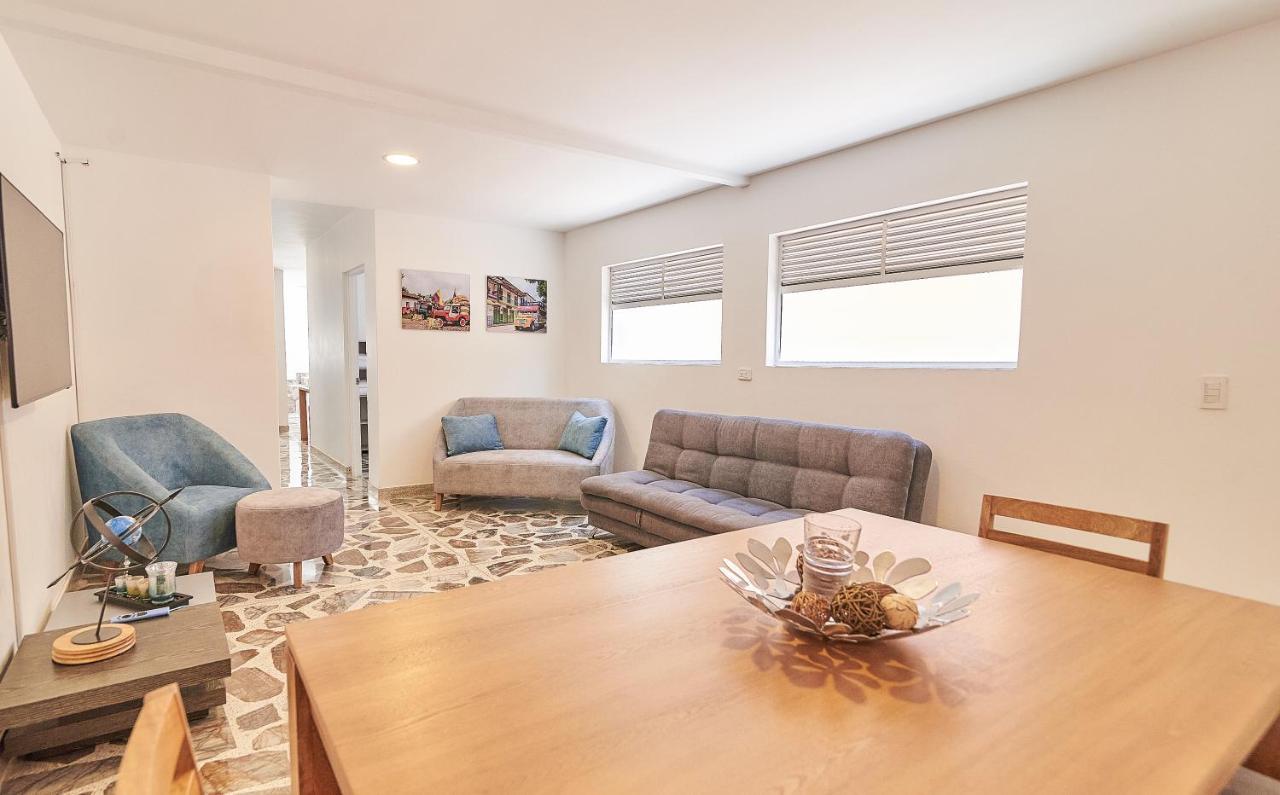 5starhomes - Hermosa Casa Con Terraza En Laureles Medellín