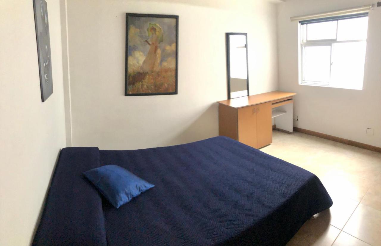 Trece Loft Habitación en casa particular Medellín