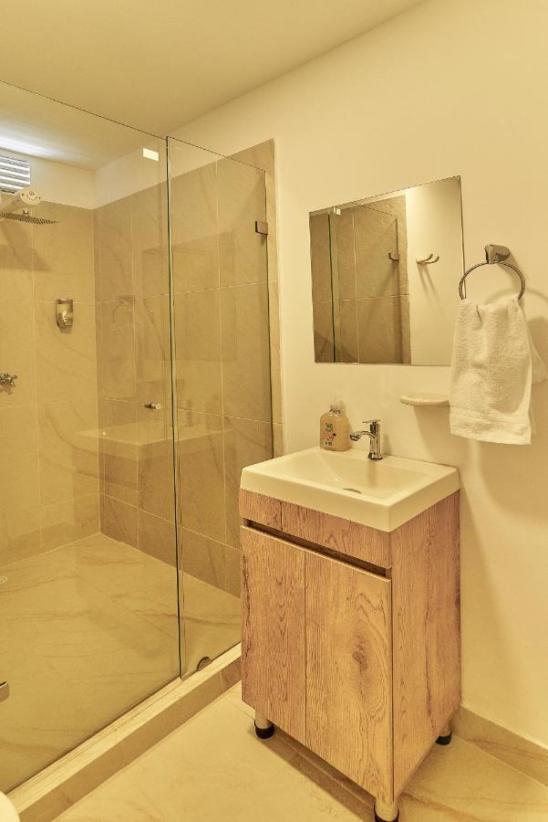 5starhomes - Hermosa Casa Con Terraza En Laureles *