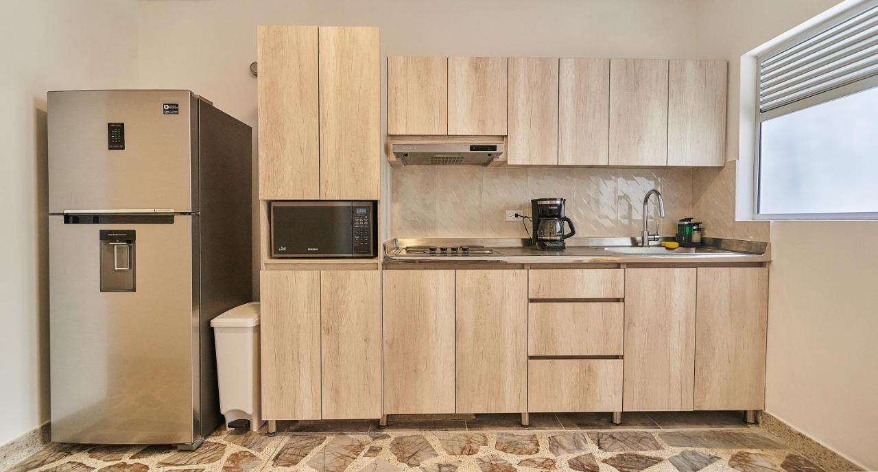5starhomes - Hermosa Casa Con Terraza En Laureles Apartamento