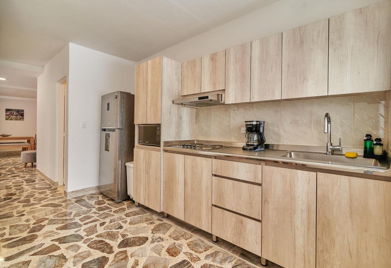 5starhomes - Hermosa Casa Con Terraza En Laureles Medellín